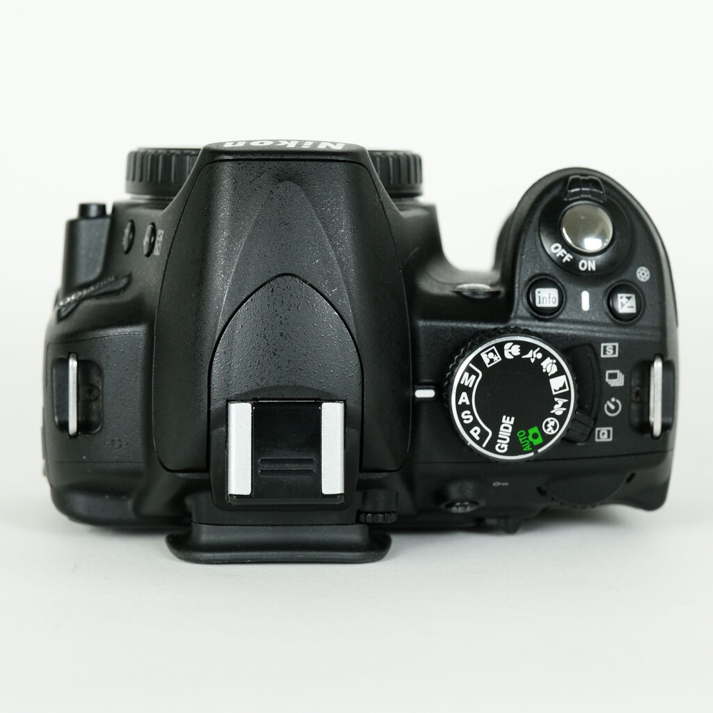 Nikon D3100 ボディ