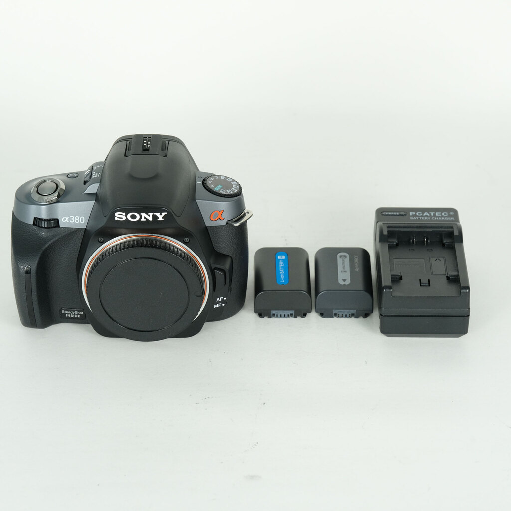 SONY α380 ボディの出品 | ONE SCENE（ワンシーン）