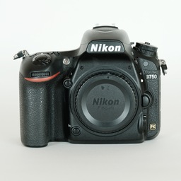 Nikon D750