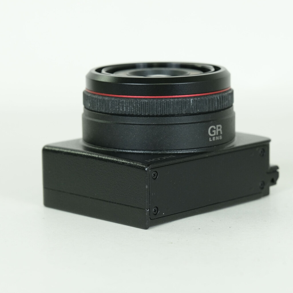 RICOH GR LENS A12 28mm F2.5