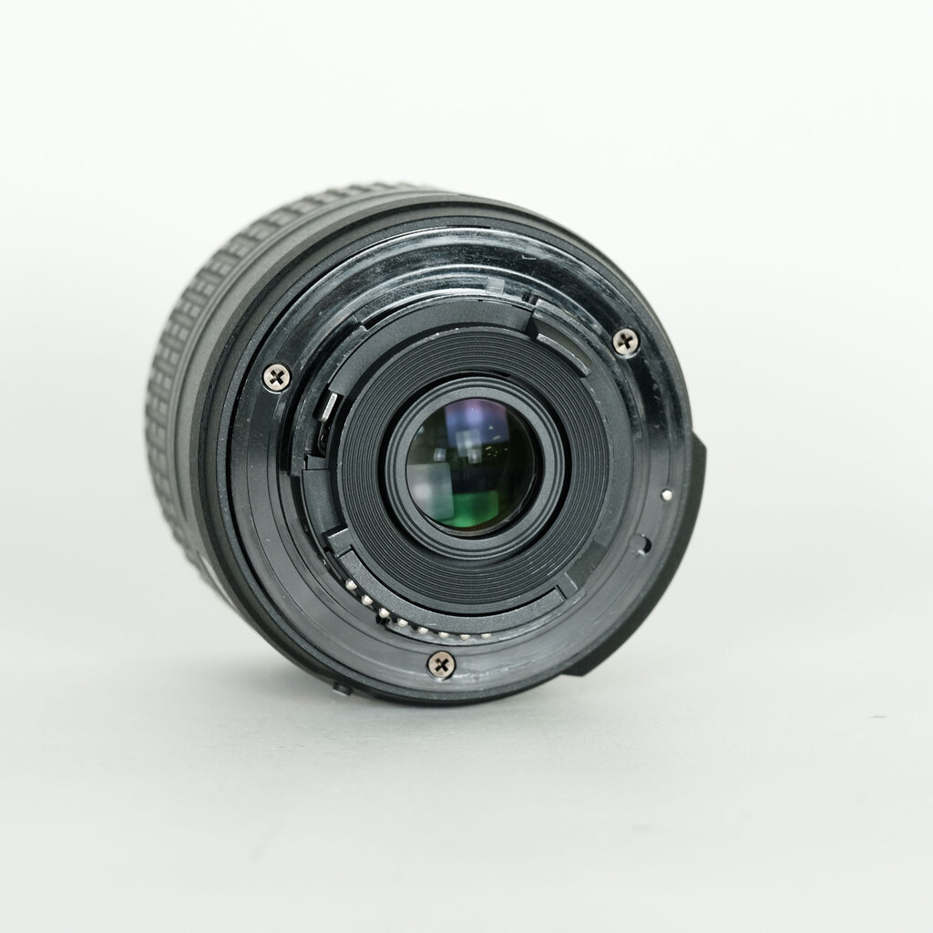 Nikon AF-S DX NIKKOR 18-55mm f3.5-5.6G VR II