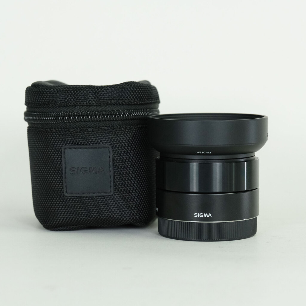 SIGMA A 30mm F2.8 DN (ソニーE用)ブラック