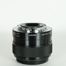 SONY E 35mm F1.8 OSS SEL35F18 SONY E 35mm F1.8 OSS SEL35F18