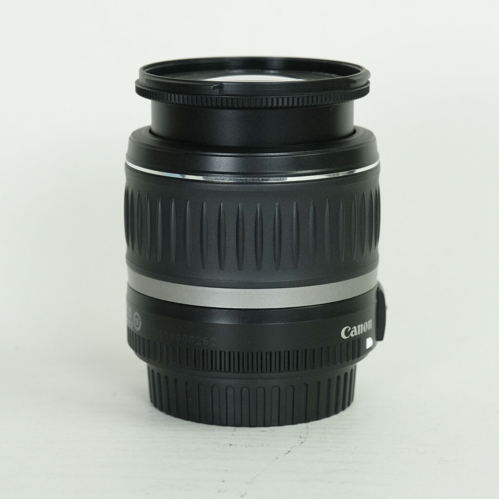 Canon EF-S 18-55mm F3.5-5.6 II USM