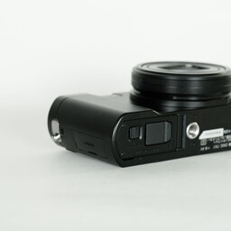 Panasonic LUMIX DMC-TX1 Panasonic LUMIX DMC-TX1