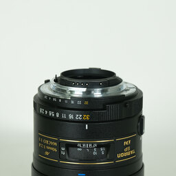 TAMRON SP AF90mm F2.8Di Macro/Model 272EN (ニコン用)（AFモーター無し）