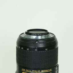 Nikon AF-S NIKKOR 24-70mm f/2.8G ED