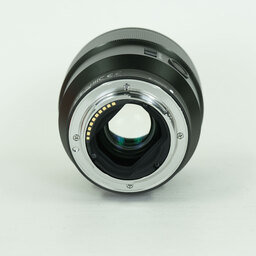 SONY FE 85mm F1.8 SEL85F18