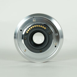 Panasonic LUMIX G 20mm F1.7 II ASPH. Panasonic LUMIX G 20mm F1.7 II ASPH.