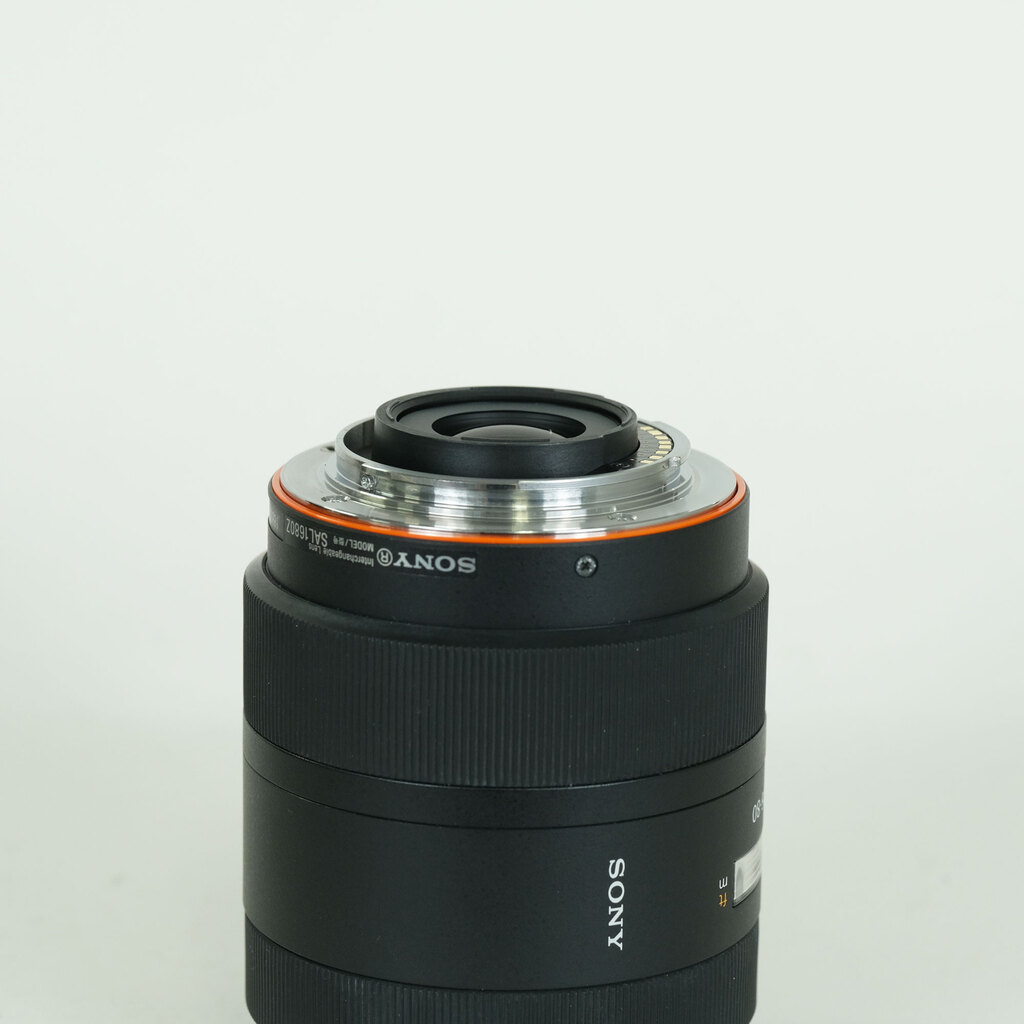 SONY Vario-Sonnar T＊ DT 16-80mm F3.5-4.5 ZA SAL1680Z