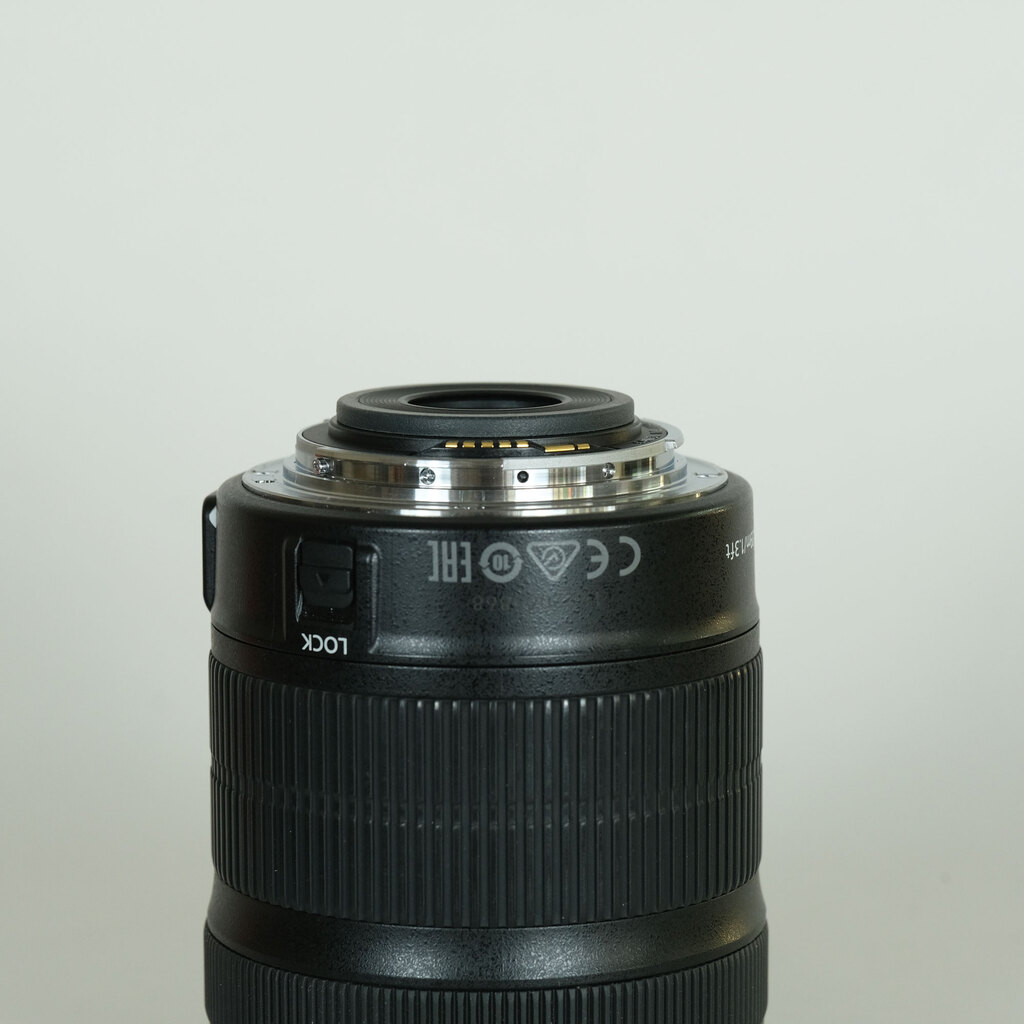 Canon EF-S18-135mm F3.5-5.6 IS STM