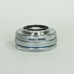 OLYMPUS M.ZUIKO DIGITAL ED 14-42mm F3.5-5.6 EZ シルバー