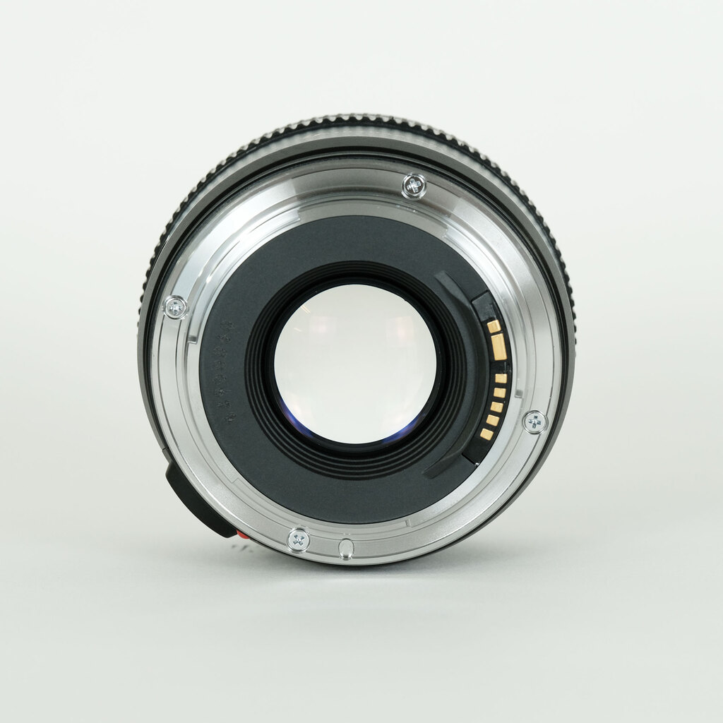 Canon EF28mm F1.8 USM