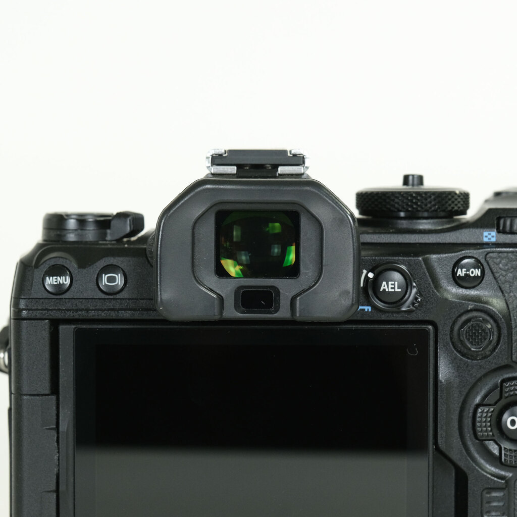 OM SYSTEM OM-1 Mark II OM SYSTEM OM-1 Mark II