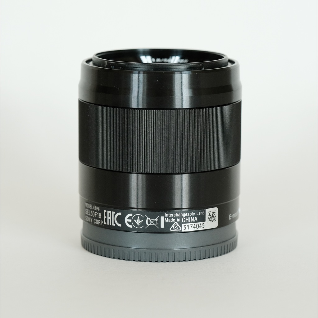 SONY E 50mm F1.8 OSS SEL50F18