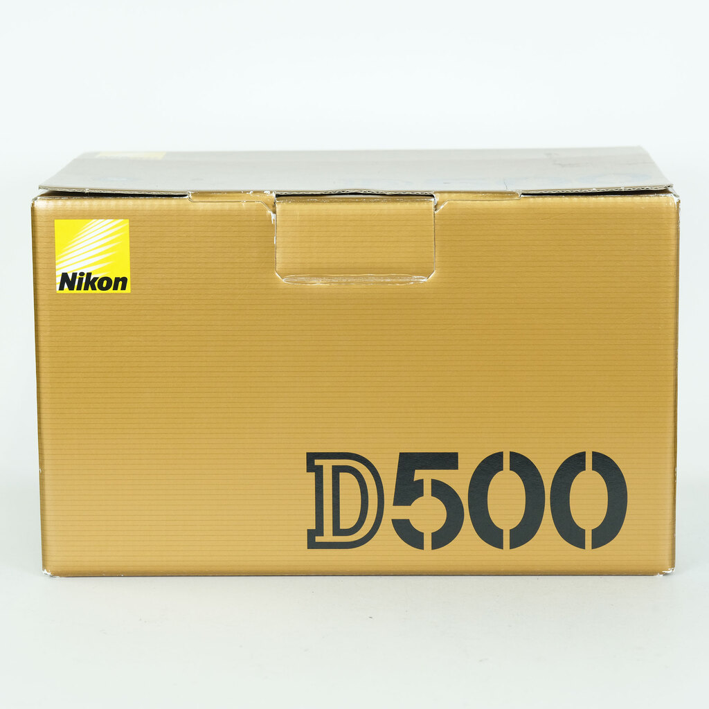 Nikon D500