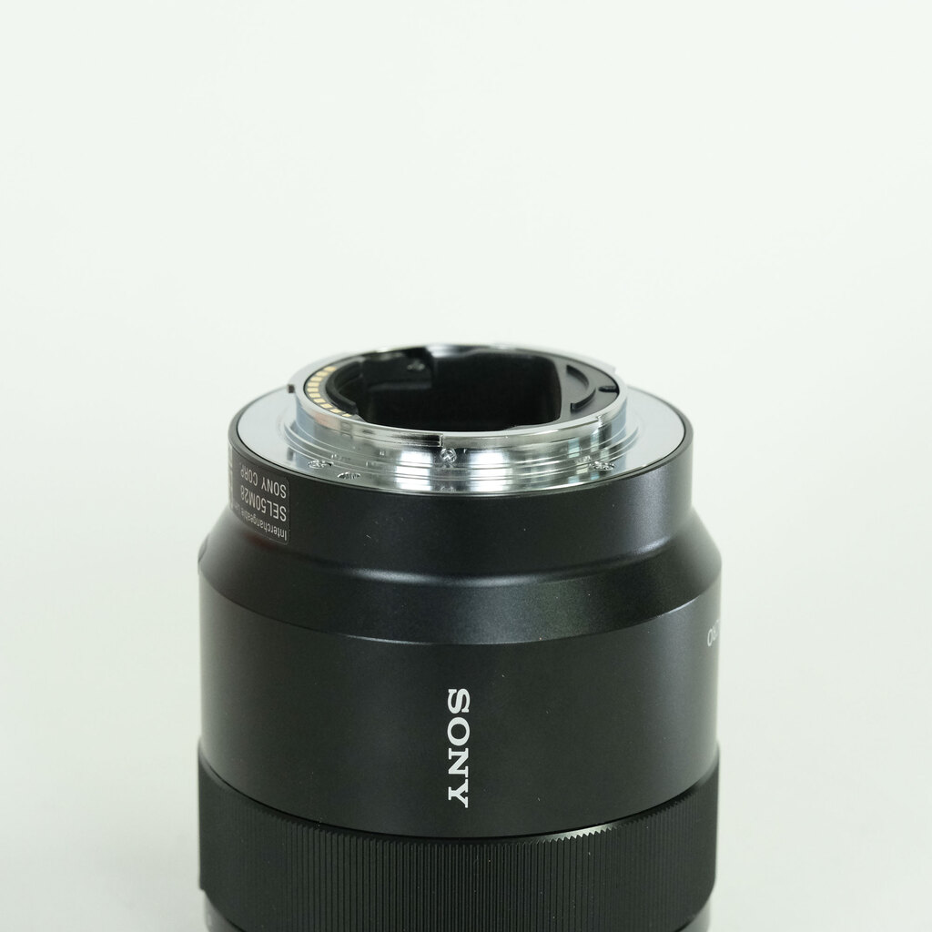 SONY FE 50mm F2.8 Macro SEL50M28
