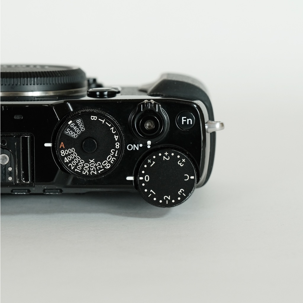 FUJIFILM X-Pro2の出品 | ONE SCENE（ワンシーン）