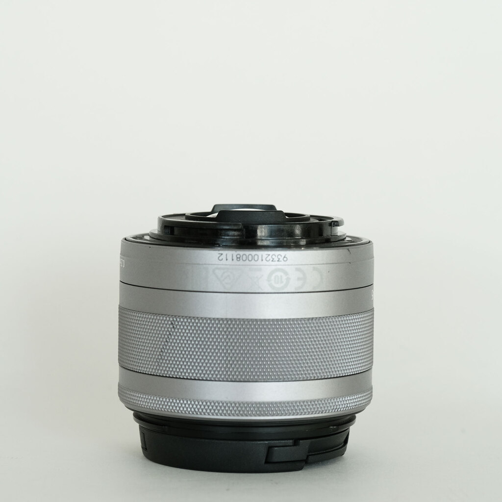 Canon EF-M15-45mm F3.5-6.3 IS STM