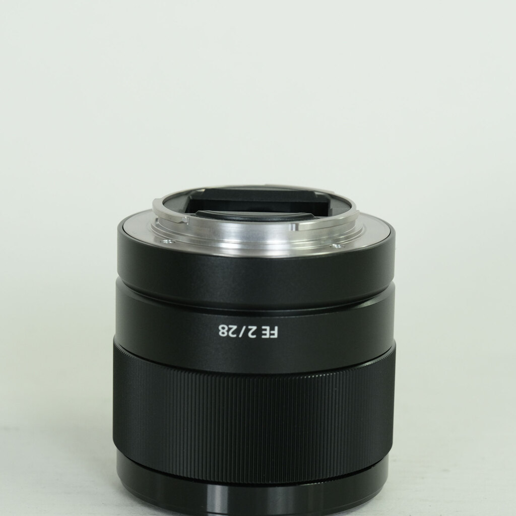 SONY FE 28mm F2 SEL28F20 SONY FE 28mm F2 SEL28F20