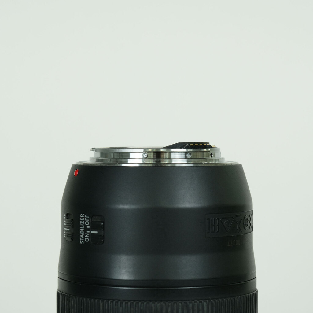 Canon EF70-300mm F4-5.6 IS II USM Canon EF70-300mm F4-5.6 IS II USM