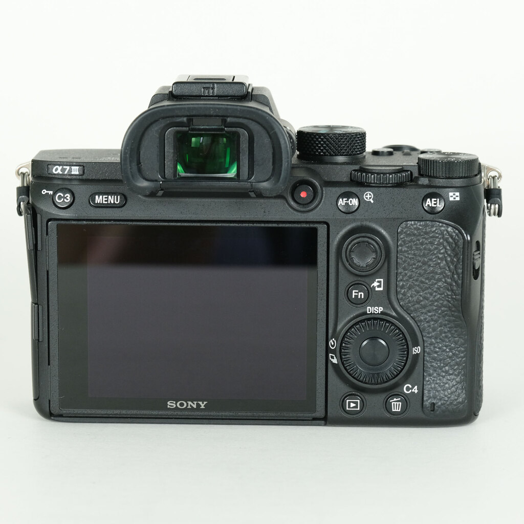 【おまけ付き】SONY α7 III ILCE-7M3 SONY α7 III（ILCE-7M3）の出品 | ONE SCENE（ワンシーン）