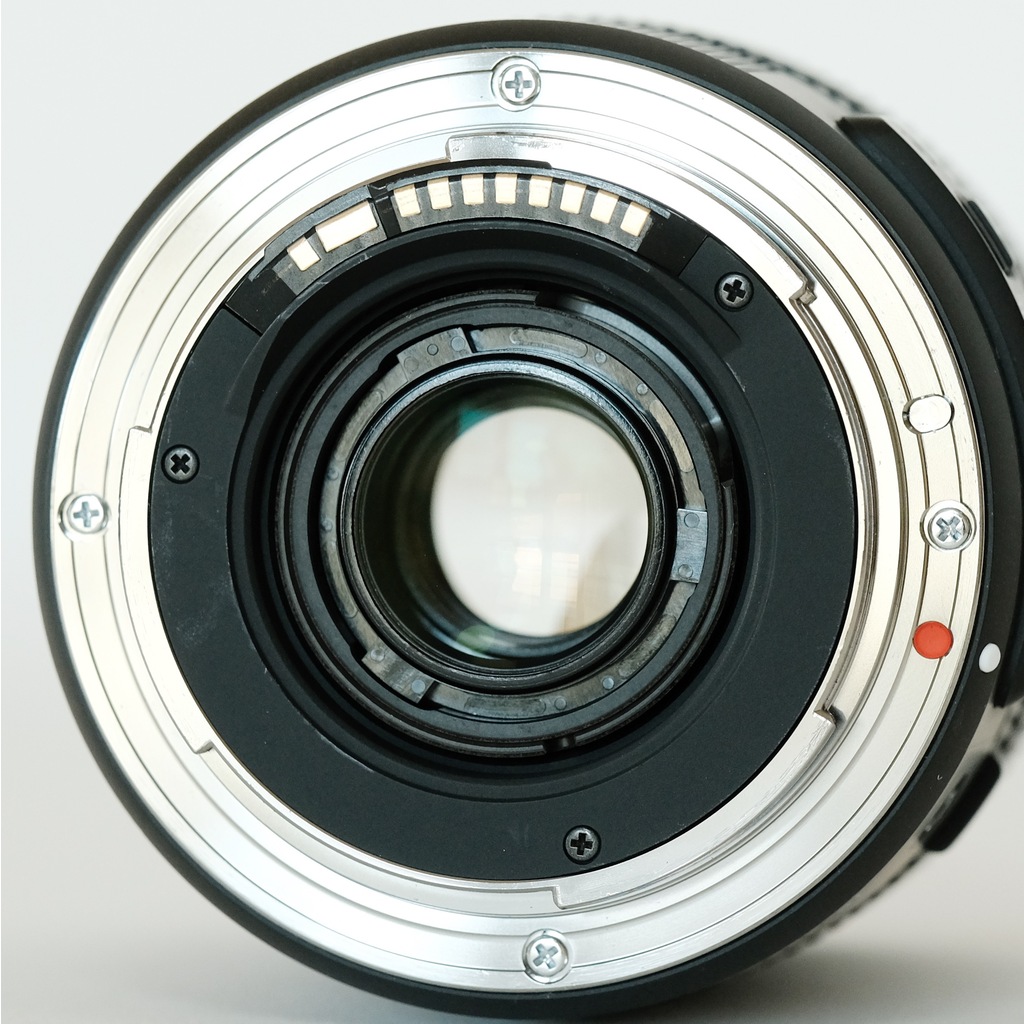 SIGMA 18-200mm F3.5-6.3 DC MACRO OS HSM｜Contemporary [キヤノンEF用]