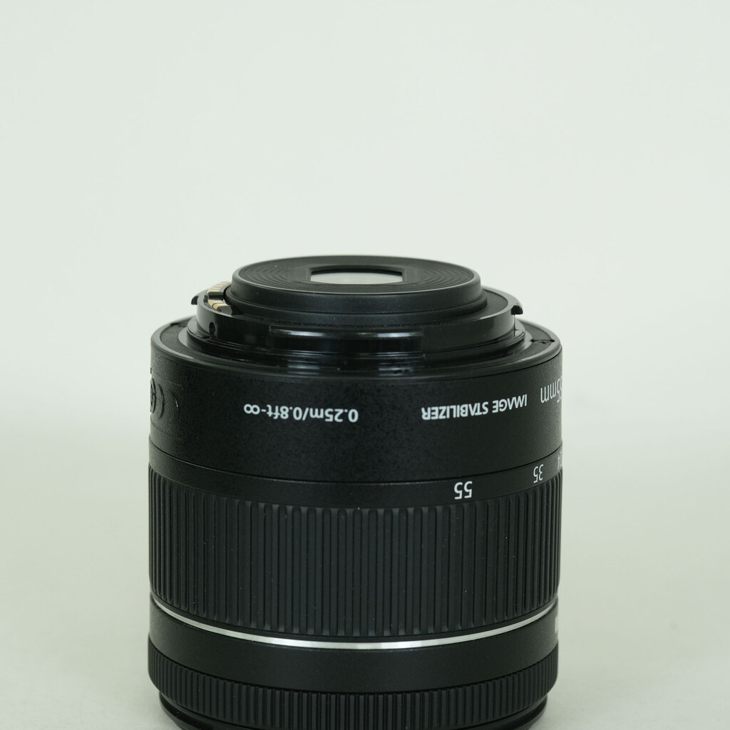 Canon EF-S18-55mm F4-5.6 IS STM