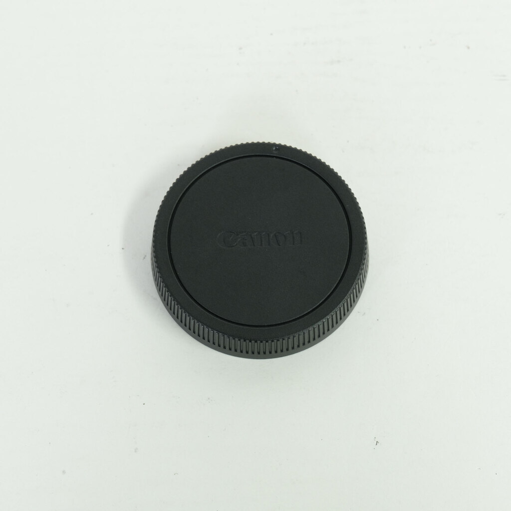Canon EF-M22mm F2 STM