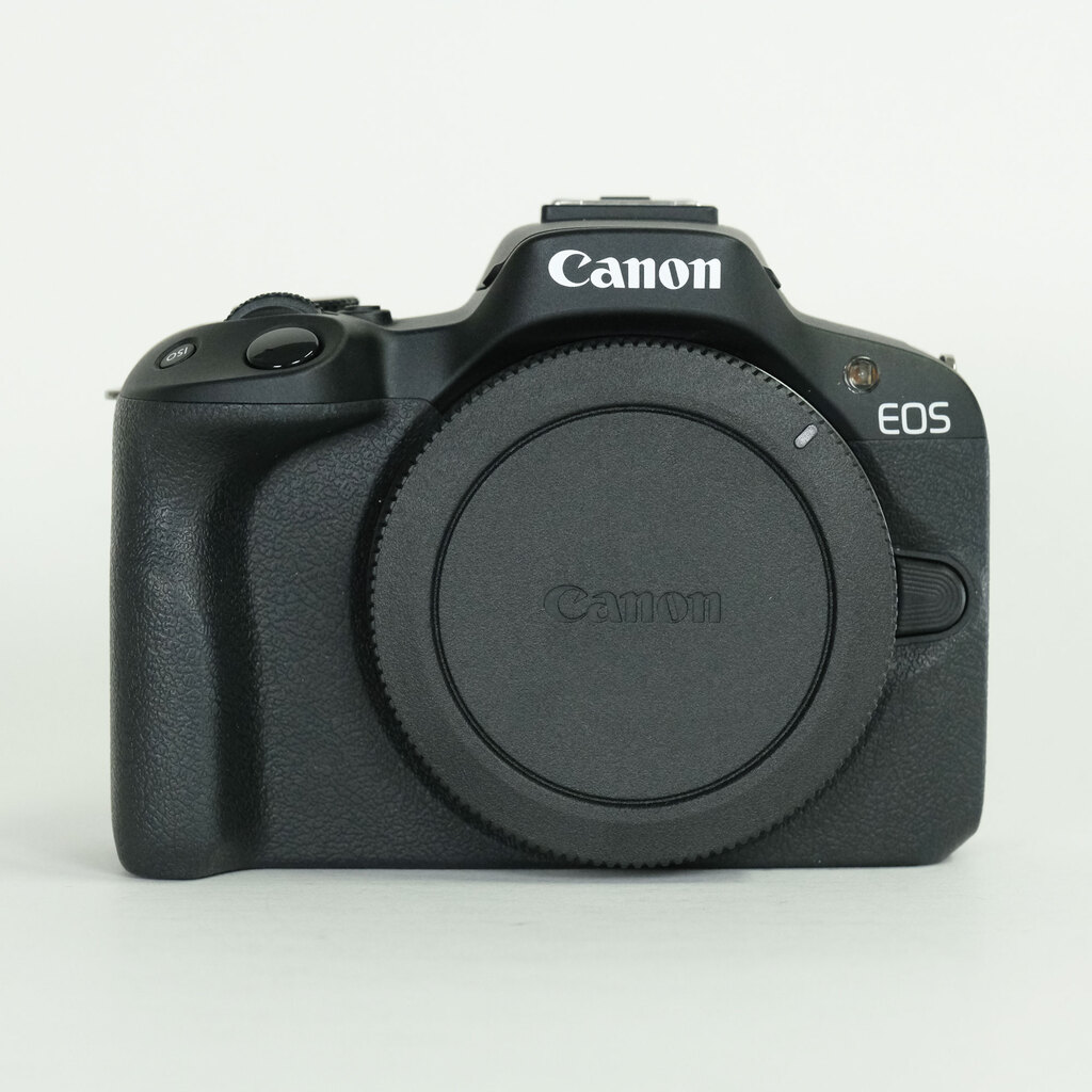 Canon EOS R50