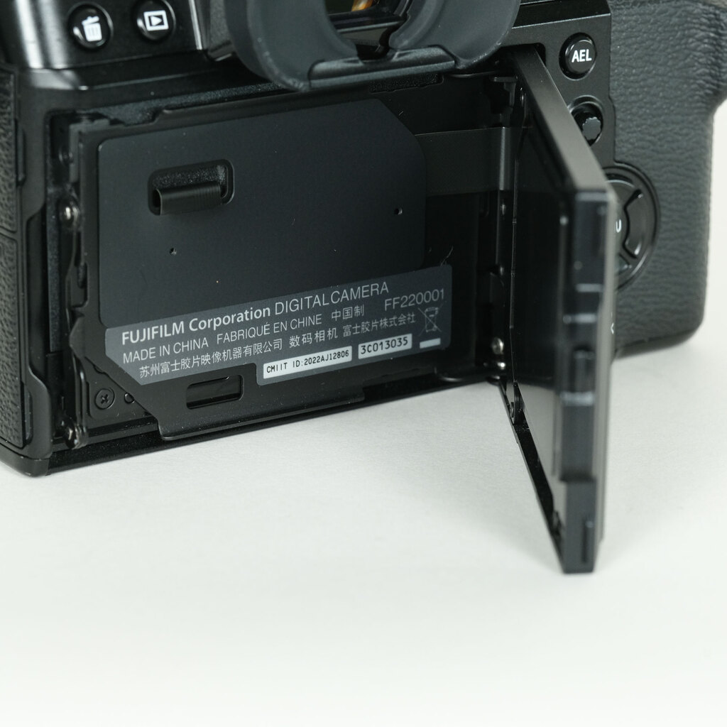 FUJIFILM X-T5 FUJIFILM X-T5