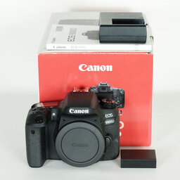 Canon EOS 9000D