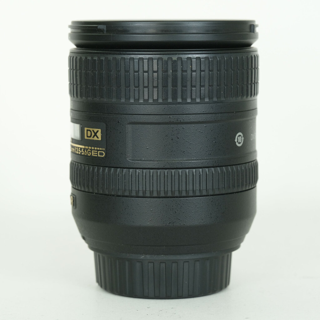 Nikon AF-S DX NIKKOR 16-85mm F3.5-5.6G ED VR Nikon AF-S DX NIKKOR 16-85mm F3.5-5.6G ED VR