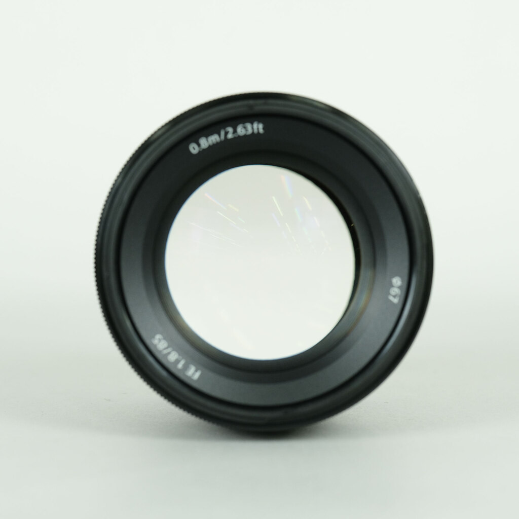 SONY FE 85mm F1.8 SEL85F18の出品 | ONE SCENE（ワンシーン）
