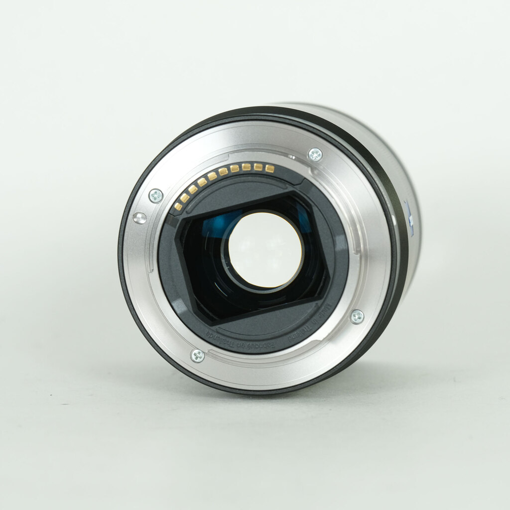 SONY Sonnar T* FE 55mm F1.8 ZA SEL55F18Z SONY Sonnar T* FE 55mm F1.8 ZA SEL55F18Z