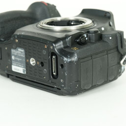 Nikon D850