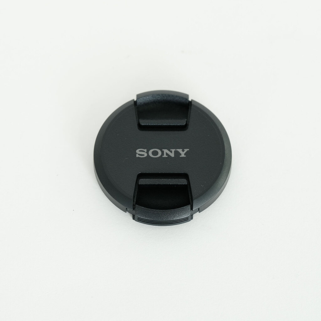 SONY E 20mm F2.8 SEL20F28