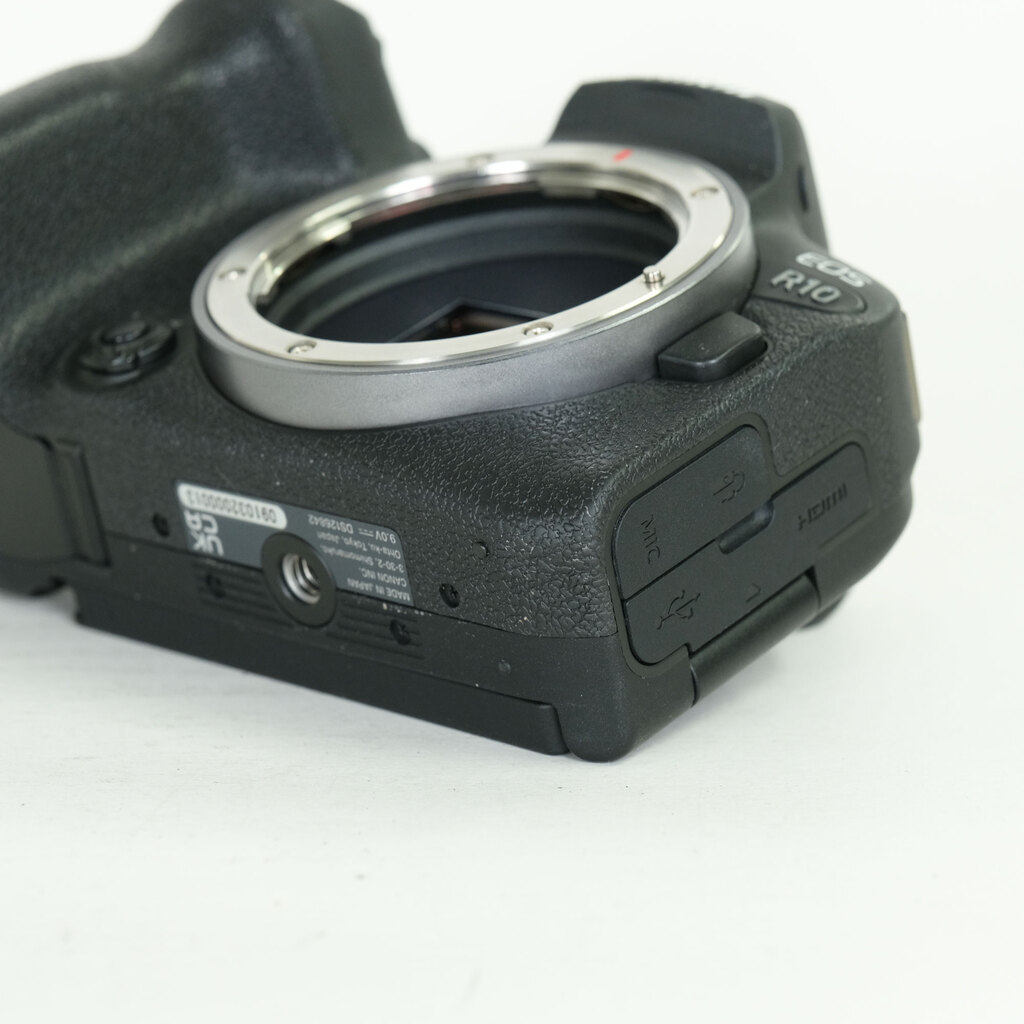 Canon EOS R10 Canon EOS R10