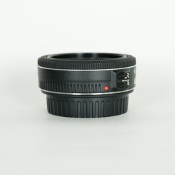 Canon EF40mm F2.8 STM