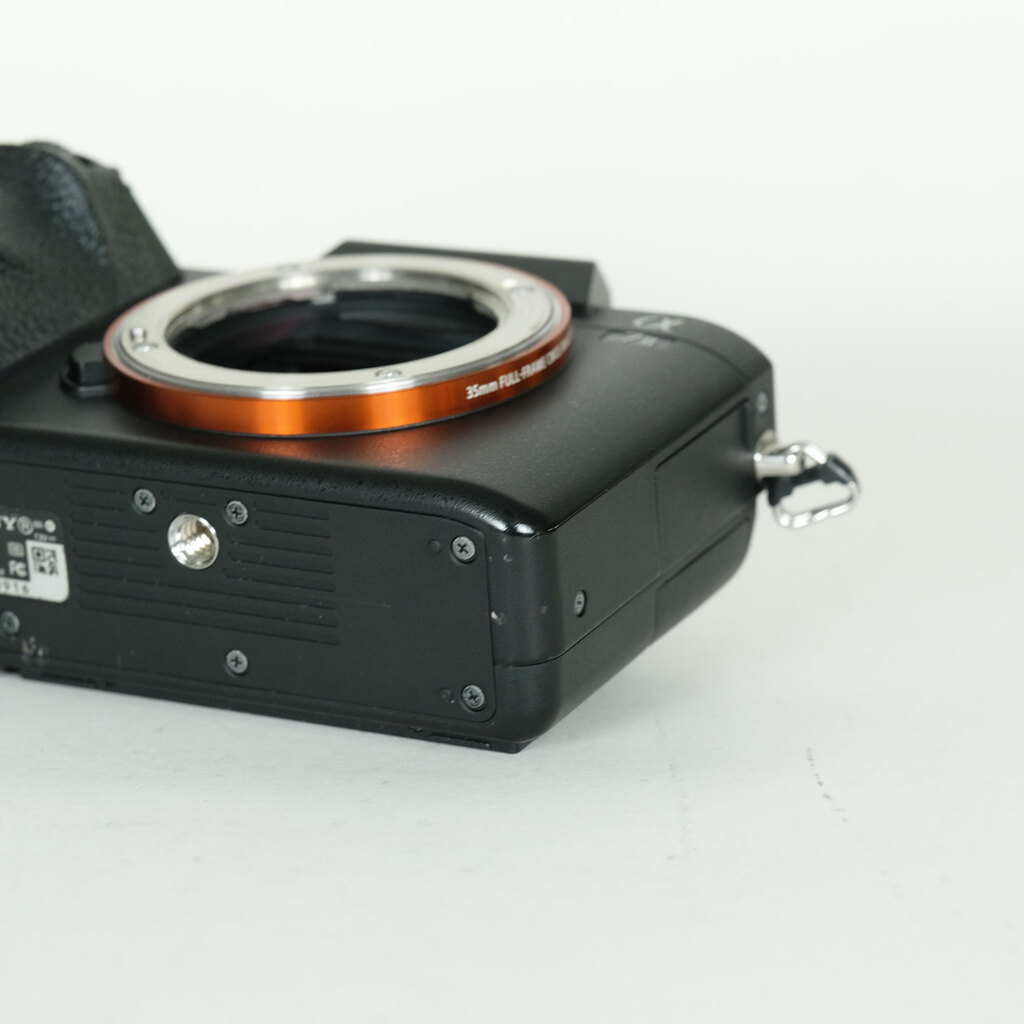 SONY α7 II（ILCE-7M2）