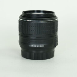 Nikon AF-S DX NIKKOR 18-55mm f3.5-5.6G VR II Nikon AF-S DX NIKKOR 18-55mm f3.5-5.6G VR II