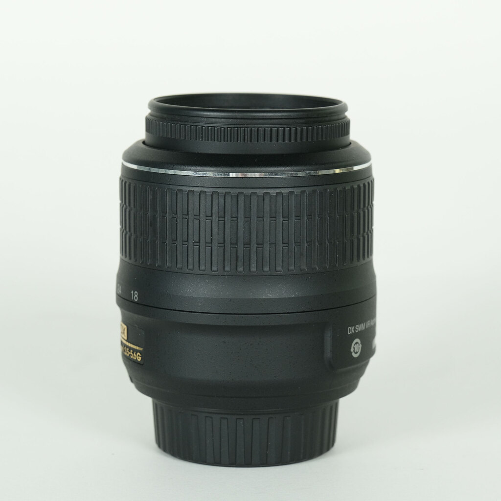 Nikon AF-S DX NIKKOR 18-55mm F3.5-5.6 G VR