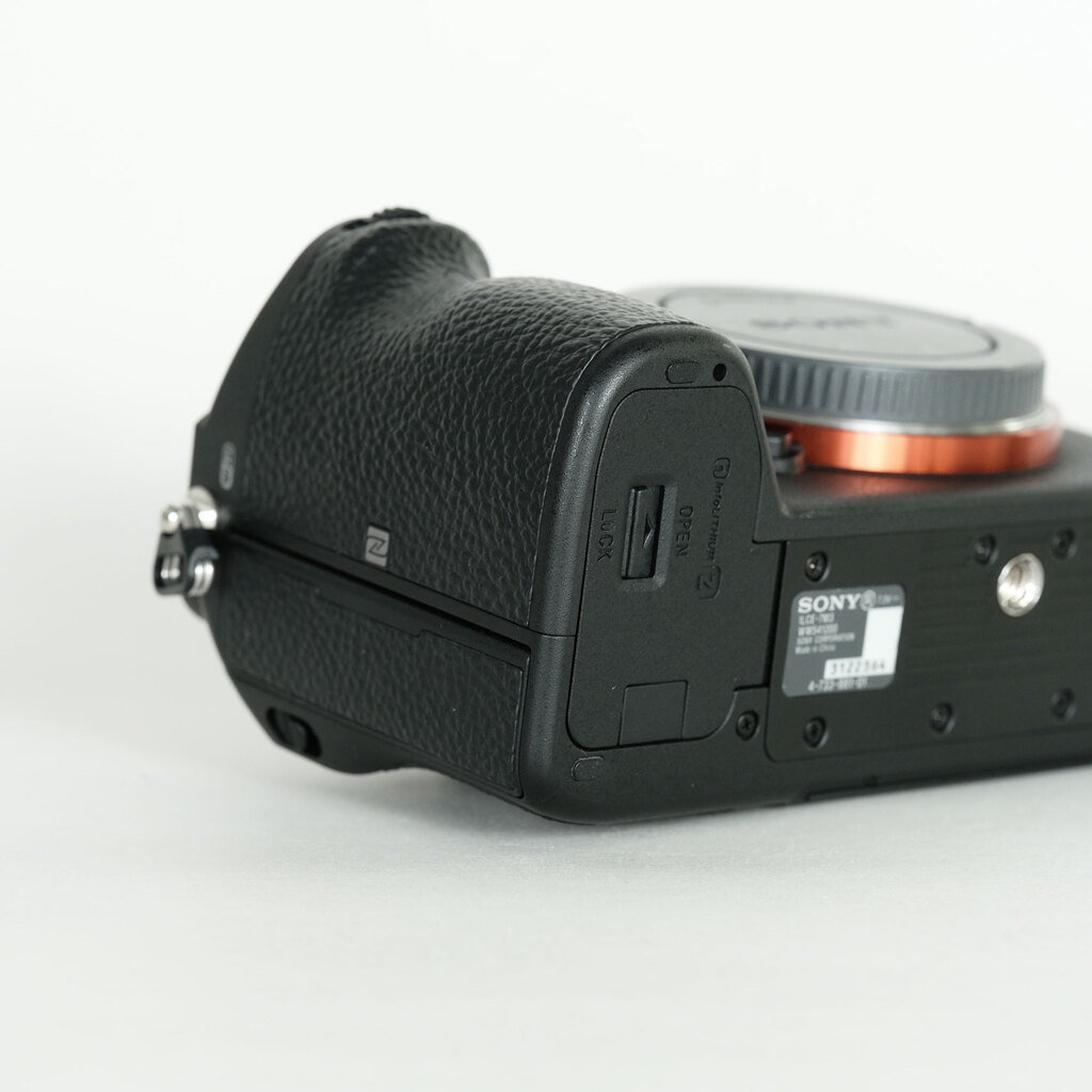 SONY α7 III（ILCE-7M3）