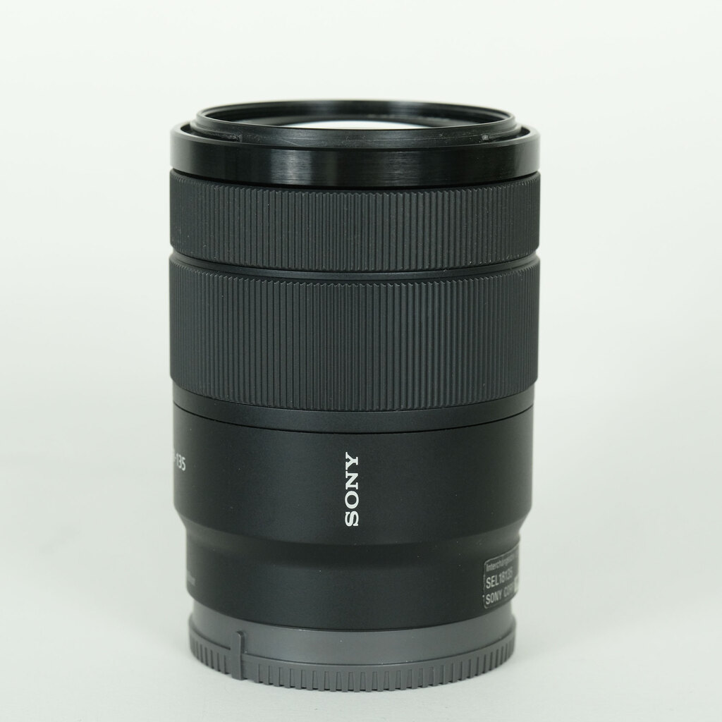 SONY E 18-135mm F3.5-5.6 OSS SEL18135の出品 | ONE SCENE（ワンシーン）