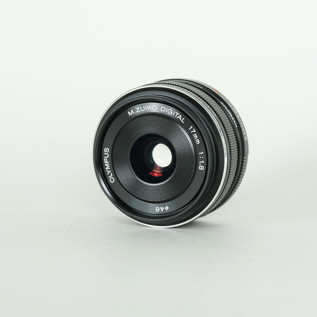 OLYMPUS M.ZUIKO DIGITAL 17mm F1.8