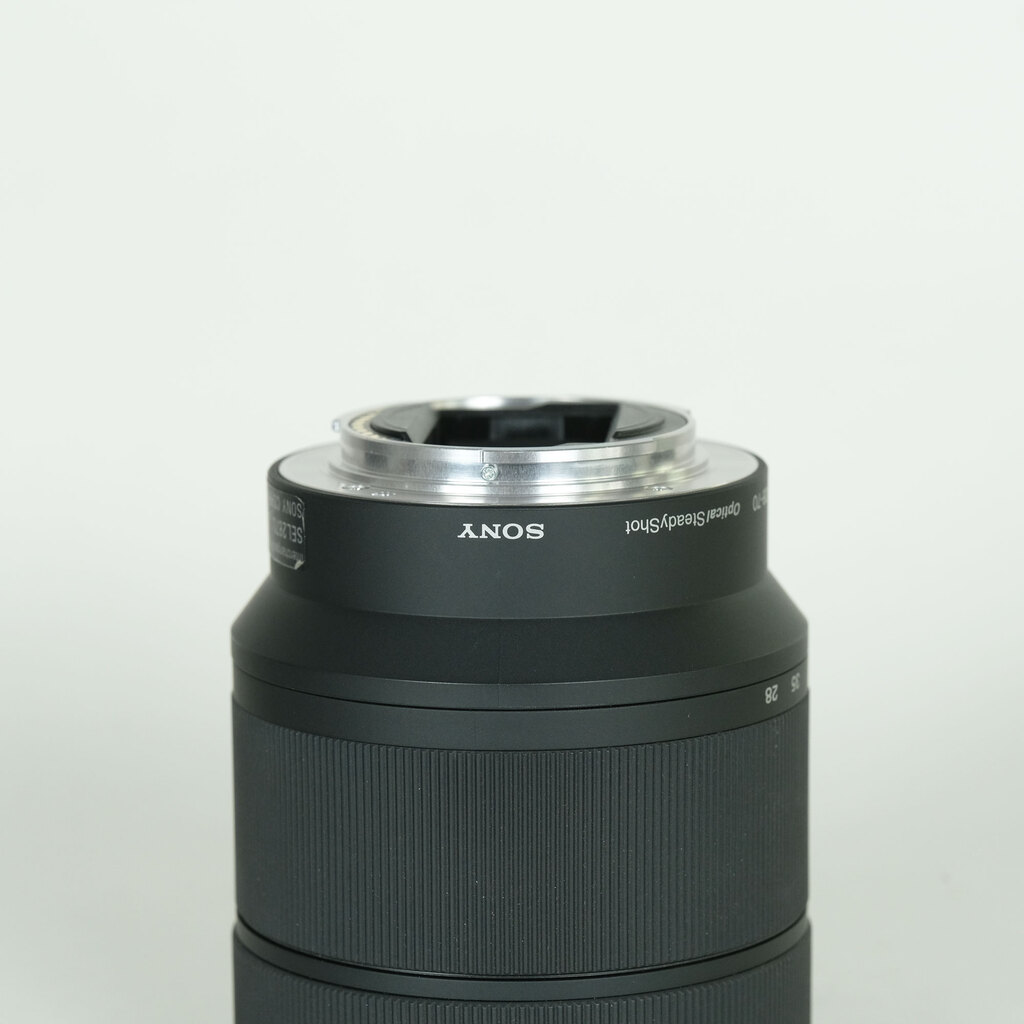 SONY FE 28-70mm F3.5-5.6 OSS SEL2870 SONY FE 28-70mm F3.5-5.6 OSS SEL2870