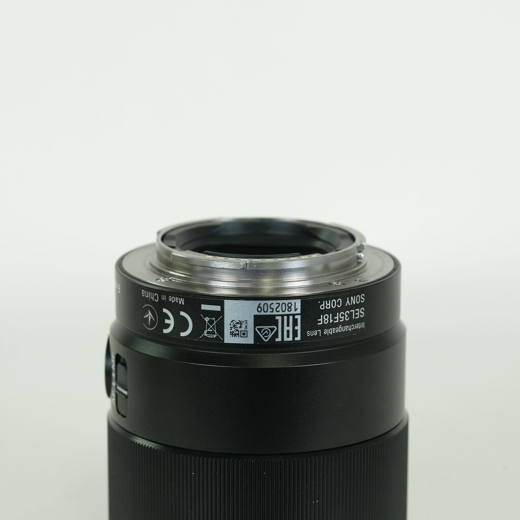 SONY FE 35mm F1.8 SEL35F18F