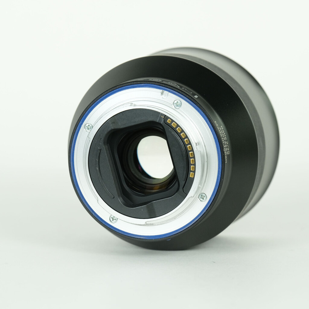 Carl Zeiss Batis 2/25 [ソニーE用]の出品 | ONE SCENE（ワンシーン）
