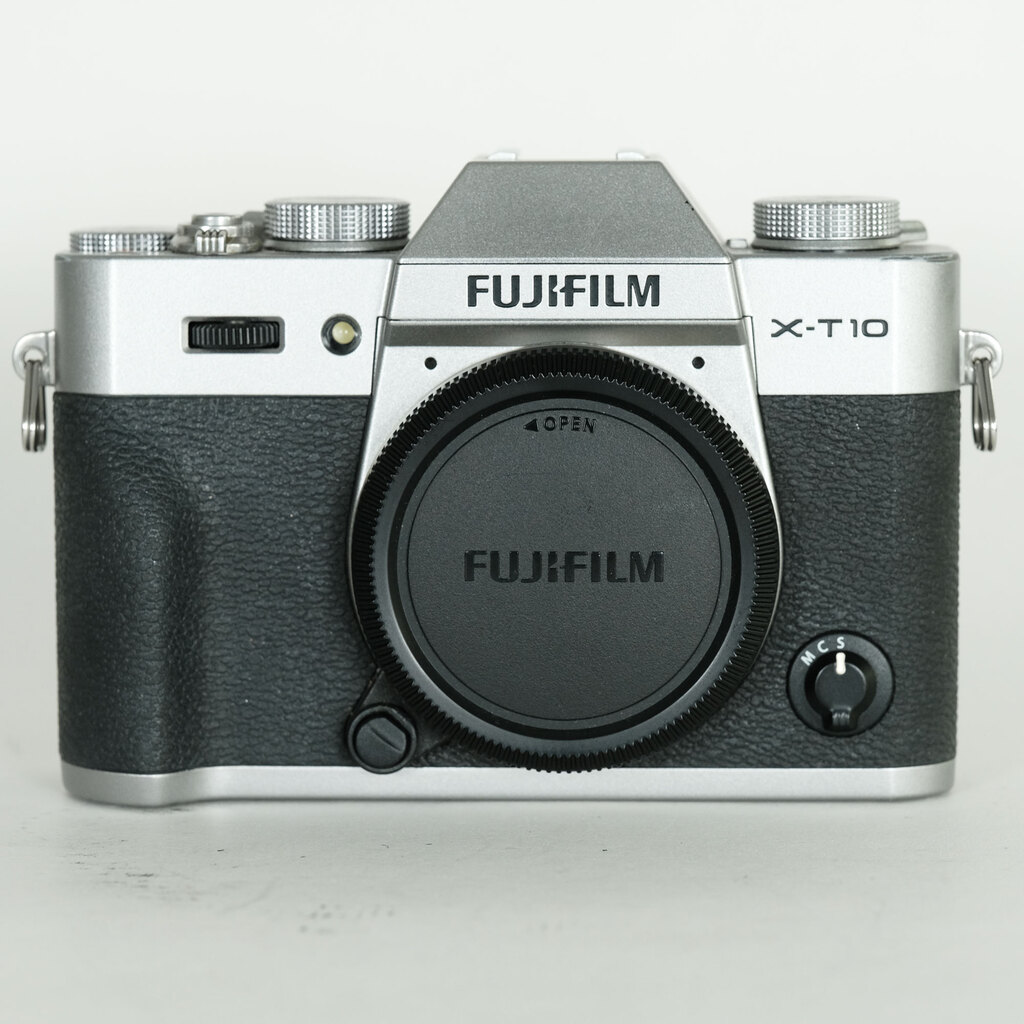 FUJIFILM X-T10 ボディ 中古価格比較 - 価格.com