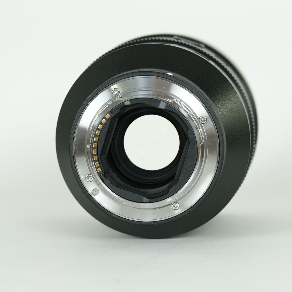 SONY FE 135mm F1.8 GM SEL135F18GM SONY FE 135mm F1.8 GM SEL135F18GM